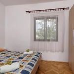 Apartment Apartment 